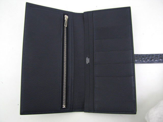 エルメススーパーコピー ベアンスフレ二つ折長財布 アリゲーター/ブルーアビス(金具：シルバー) hq019