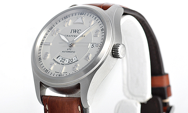 ＩＷＣスーパーコピー フリーガーＵＴＣ スピットファイヤー IW325110 シルバー