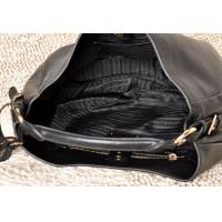 PRADA プラダスーパーコピー ヴィテロダイノレザー 斜めがけ ショルダーバッグ（ブラック）BR4411