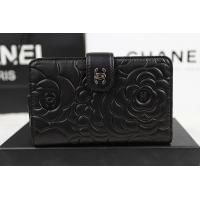 シャネルスーパーコピー 財布 二つ折り 人気 カメリア 黒 A50087