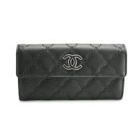 シャネルスーパーコピー 財布 二つ折りフラップ キルティング レザー ココマーク A69097