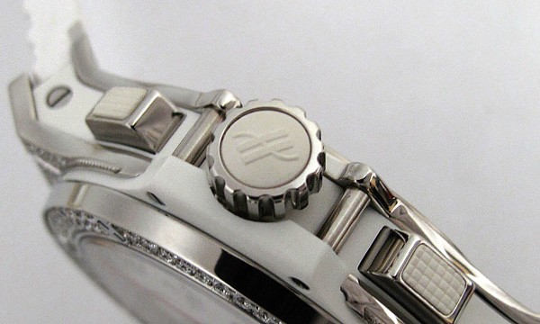 ウブロスーパーコピー ビッグバン 301.SE.230.RW174 ステンレス ダイヤモンド ホワイト