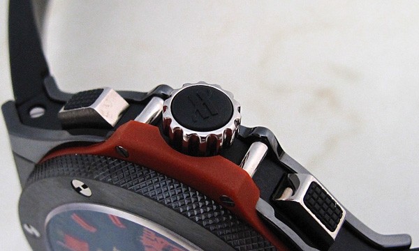 ウブロスーパーコピー レッドデビルバン マンチェスター・ユナイテッド限定 318.CM.1190. RX.MAN08