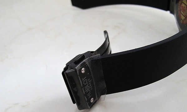 ウブロスーパーコピー レッドデビルバン マンチェスター・ユナイテッド限定 318.CM.1190. RX.MAN08