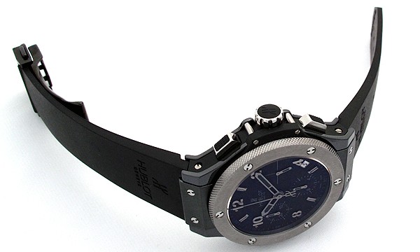 ウブロスーパーコピー ビッグバン アイスバン 342.CT.130.RX セラミック・タンタル