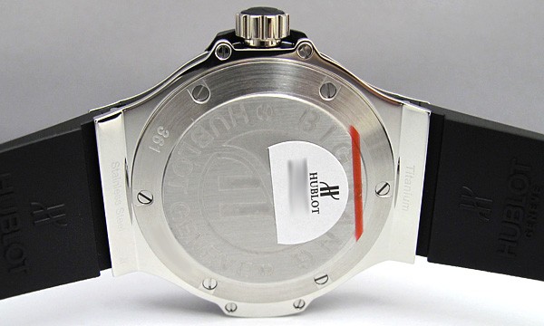 ウブロスーパーコピー ビッグバン ３８ スティールパヴェ 361.SX.1270. RX.1704