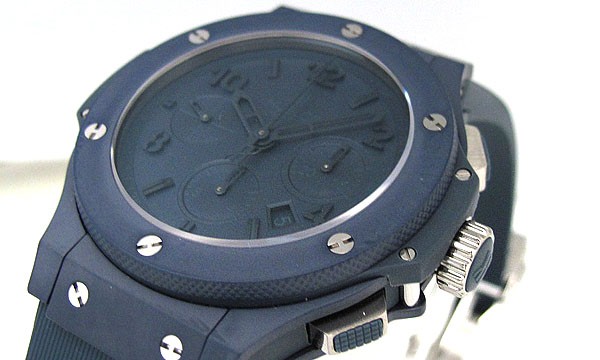 ウブロスーパーコピー ビッグバン オールブルー 301.EI.5190.RB セラミックPVD加工