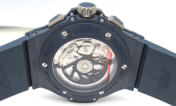 ウブロスーパーコピー ビッグバン オールブルー 301.EI.5190.RB セラミックPVD加工