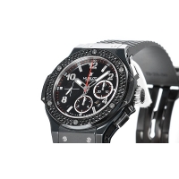 ウブロスーパーコピー ビッグバン ブラックマジック 301.CV.130.RX.110 ブラック