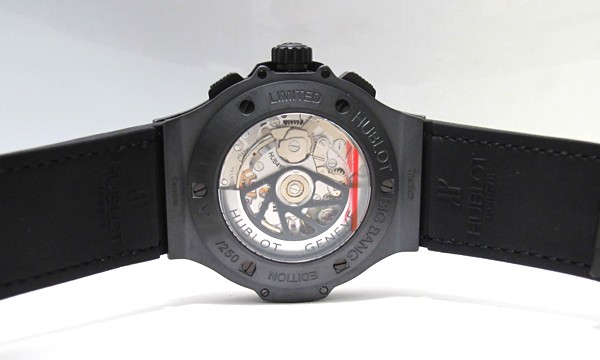 ウブロスーパーコピー コマンドバン ジャングル 301.CI.8610.NR セラミック