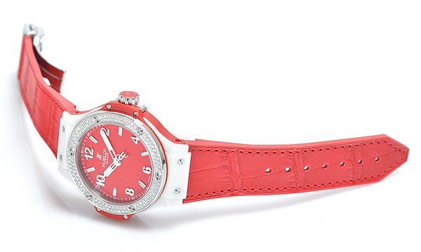 ウブロスーパーコピー ビッグバン イン レッド 361.HR.8120.LR.1104 レッド