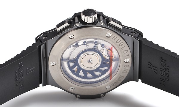 ウブロスーパーコピー ビッグバン ブラックマジック 341.CX.130.RX セラミック