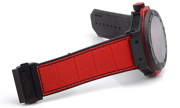 ウブロスーパーコピー ビッグバン キング オールブラックレッド 322.CI.1130.GR.ABR10