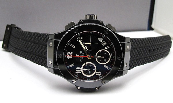 ウブロスーパーコピー ビッグバン ブラックマジック 342.CX.130.RX ブラック