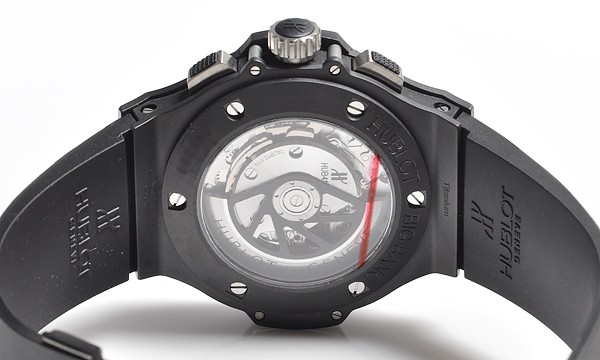 ウブロスーパーコピー ビッグバン エボリューション ブラックマジック 301.CI.1770.RX