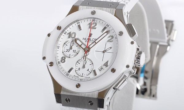 ウブロスーパーコピー ビッグバン アスペン 342.SE.230.RW ステンレス・セラミック