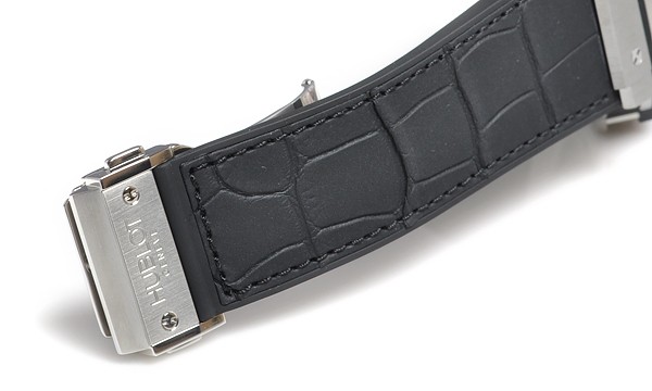 ウブロスーパーコピー ビッグバン アエロバン スチール 311.SX.1170.GR ブラック