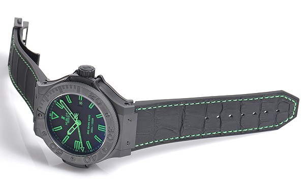 ウブロ ビッグバン キング オールブラック グリーン 322.CI.1190.GR.ABG11 セラミック