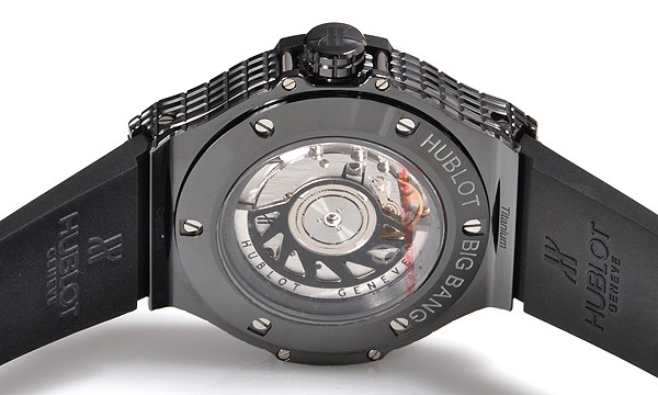 ウブロ ビッグバン ブラックキャビア ブラックセラミック 346.CX.1800.RX ブラック