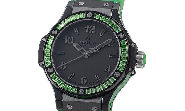 ウブロ ビッグバン トゥッティフルッティ ブラックアップル 361.CG.1110.LR.1922