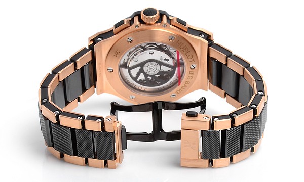 ウブロスーパーコピー ビッグバン エボリューション ゴールド 301.PM.1780.PM ブラック