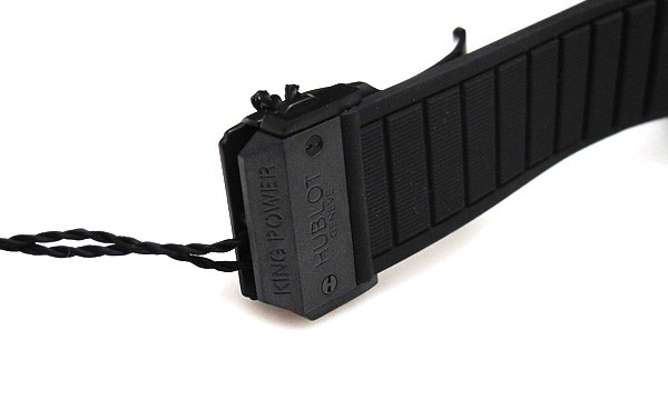 ウブロスーパーコピー キングパワー フドロワイヤント ブラックマジック 715.CI.1123.RX