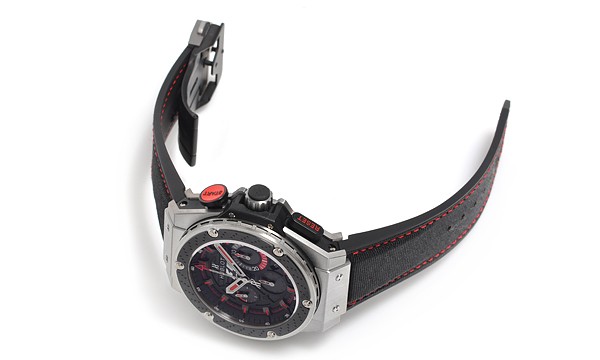 ウブロスーパーコピー キングパワー Ｆ１ 703.ZM.1123.NR.FM010 ジルコニウム・セラミック