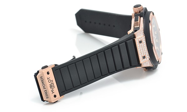 ウブロスーパーコピー キングパワー ウニコ キングゴールド パヴェ 701.OX.0180.RX.1704