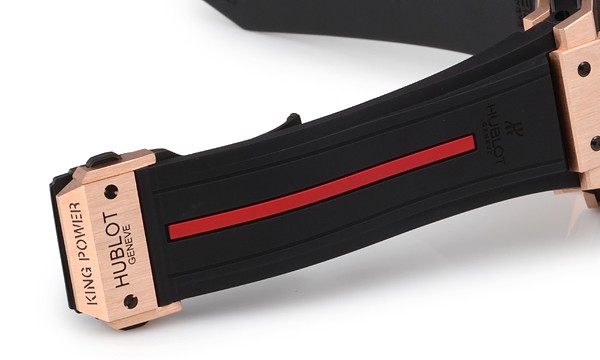 ウブロスーパーコピー キングパワー レッドデビル 716.OM.1129.RX.MAN11 ブラック