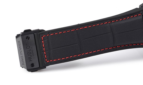 ウブロスーパーコピー キングパワー ウニコ レッドマジック 701.CI.1123.GR ブラック