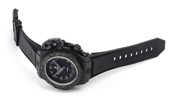 ウブロスーパーコピー オーシャノグラフィック ４０００ カーボン 731.QX.1140.RX ブラック