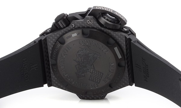 ウブロスーパーコピー オーシャノグラフィック ４０００ カーボン 731.QX.1140.RX ブラック