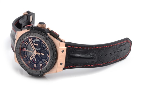 ウブロスーパーコピー キングパワー Ｆ１グレートブリテン 703.OM.6912.HR.FMC12 ブラック