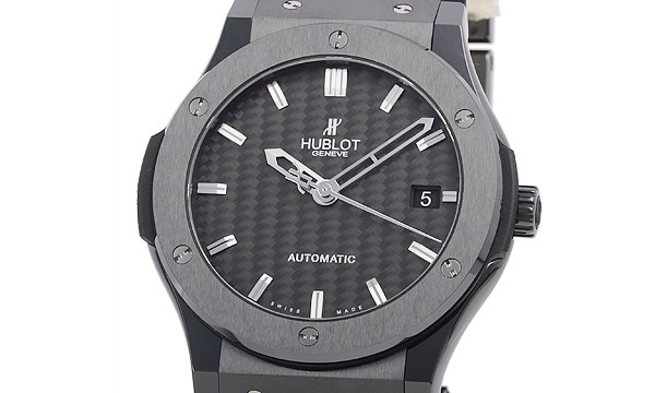 ウブロスーパーコピー クラシックフュージョン ブラックマジック セラミック４５ｍｍ 511.CM.1770.CM