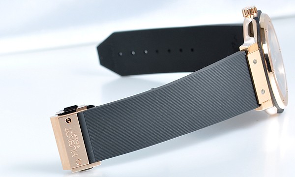 ウブロスーパーコピー クラシックフュージョン ゴールド 511.PX.1180.RX ブラック