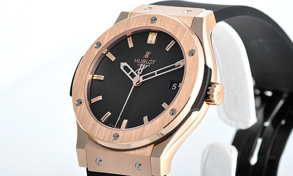 ウブロスーパーコピー クラシックフュージョン ゴールド 511.PX.1180.RX ブラック