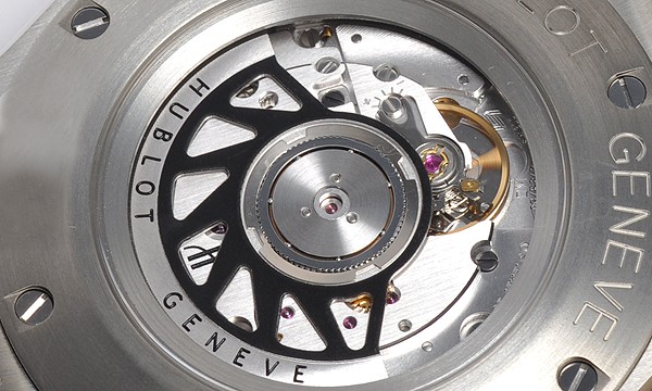 ウブロスーパーコピー クラシックフュージョン ジルコニウム 511.ZX.1170.RX ブラック