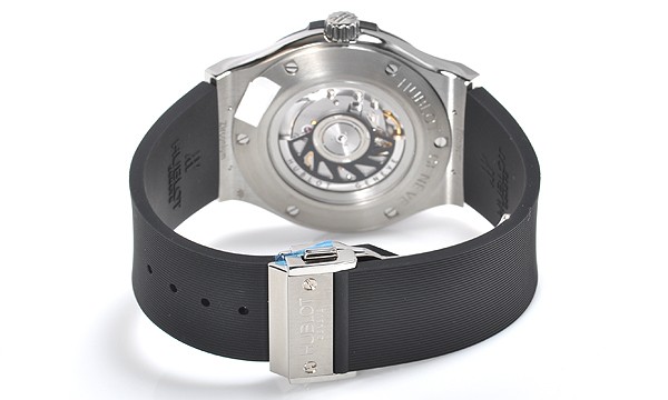 ウブロスーパーコピー クラシックフュージョン ジルコニウム 511.ZX.1170.RX ブラック