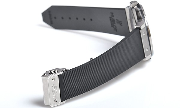 ウブロスーパーコピー クラシックフュージョン ジルコニウム 542.ZX.1170.RX ブラック