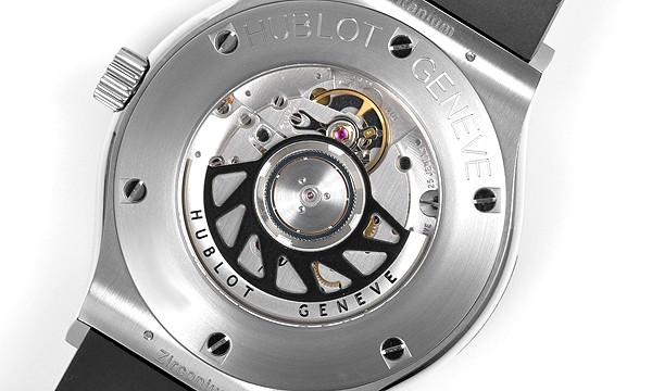 ウブロスーパーコピー クラシックフュージョン ジルコニウム パヴェ 542.ZX.1170.RX.1704