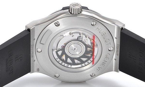 ウブロスーパーコピー クラシックフュージョン ジルコニウム パヴェ 511.ZX.1170.RX.1704 ブラック