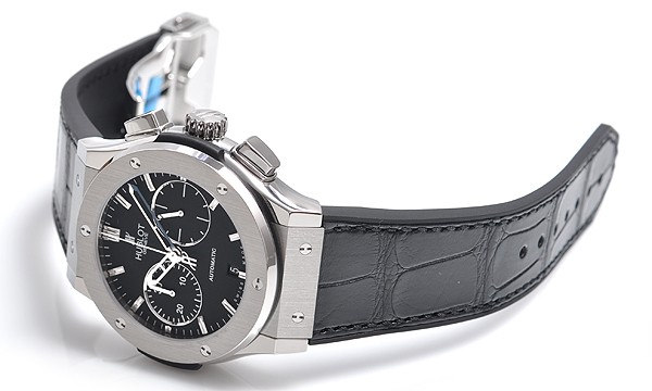 ウブロスーパーコピー クラシックフュージョン チタニウム クロノグラフ 521.NX.1170.LR