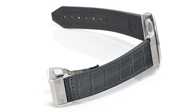 ウブロスーパーコピー クラシックフュージョン ジルコニウム シルバーストーン 542.ZX.7070.LR