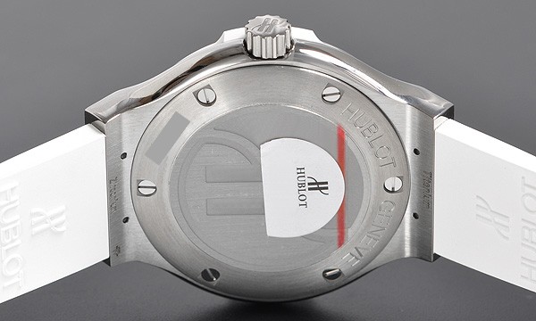 ウブロスーパーコピー クラシックフュージョン ジルコニウム 561.ZW.2010.RW.1104 ホワイト