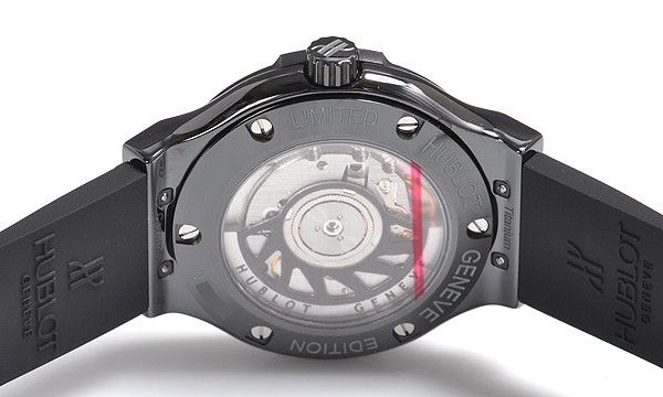 ウブロスーパーコピー クラシックフュージョン セラミック 565.CM.1110.RX ブラック