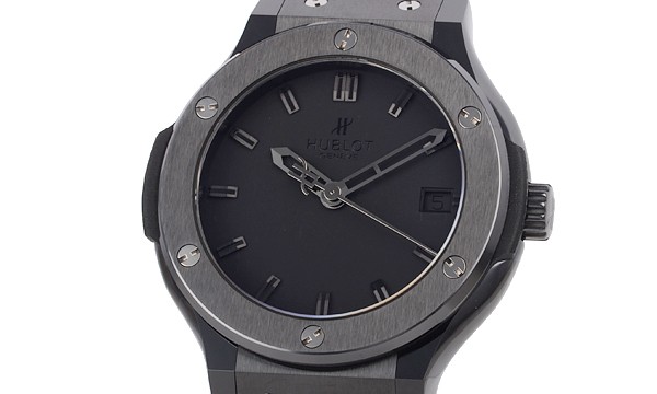 ウブロスーパーコピー クラシックフュージョン セラミック 561.CM.1110.LR セラミック