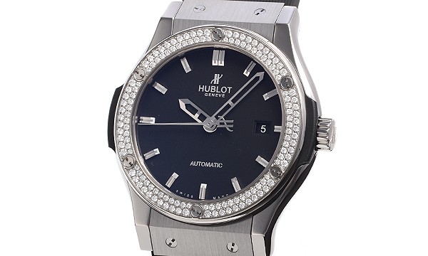 ウブロスーパーコピー クラシックフュージョン チタニウム 542.NX.1170.RX.1104 ダイヤモンド