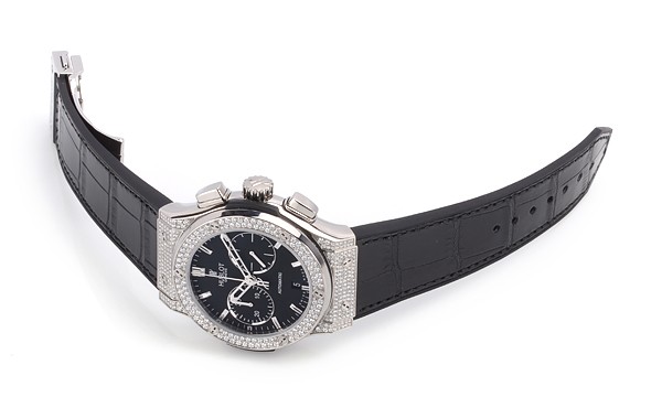 ウブロスーパーコピー クラシックフュージョン チタニウムクロノグラフ ダイヤモンド 521.NX.1170.LR.1704