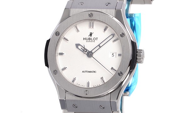 ウブロスーパーコピー クラシックフュージョン チタニウム 542.NX.2610.NX オパーリンシルバー