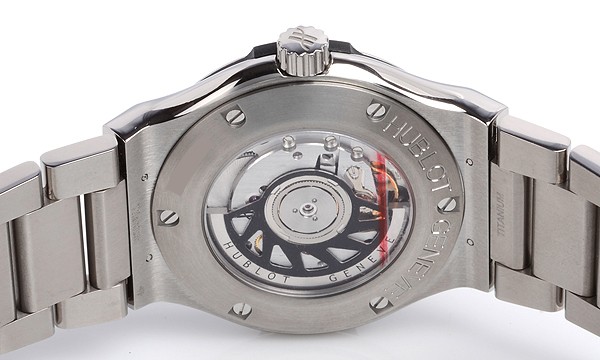 ウブロスーパーコピー クラシックフュージョン チタニウム 542.NX.1170.NX ブラック